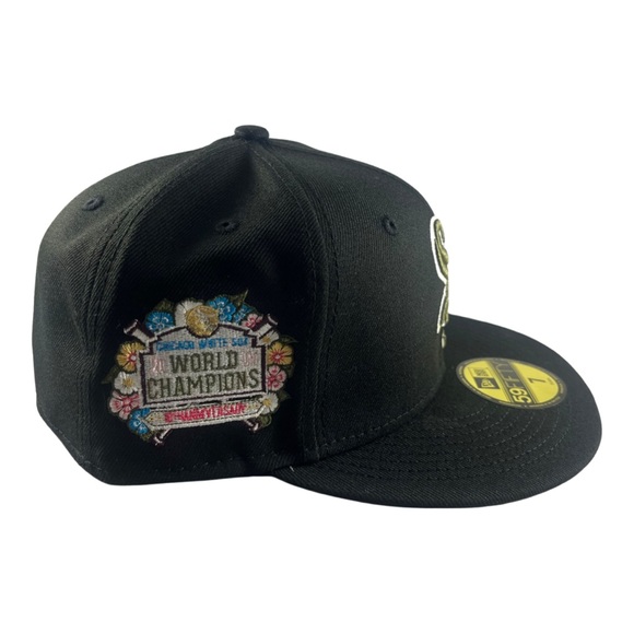 New Era Chicago White Sox Botanical 59FIFTY Fitted Hat - Picture 3 of 4